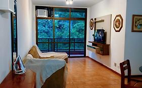 Exelente Localiazação - 50m Enseada e Pitangueiras - Apt Saint Patrick